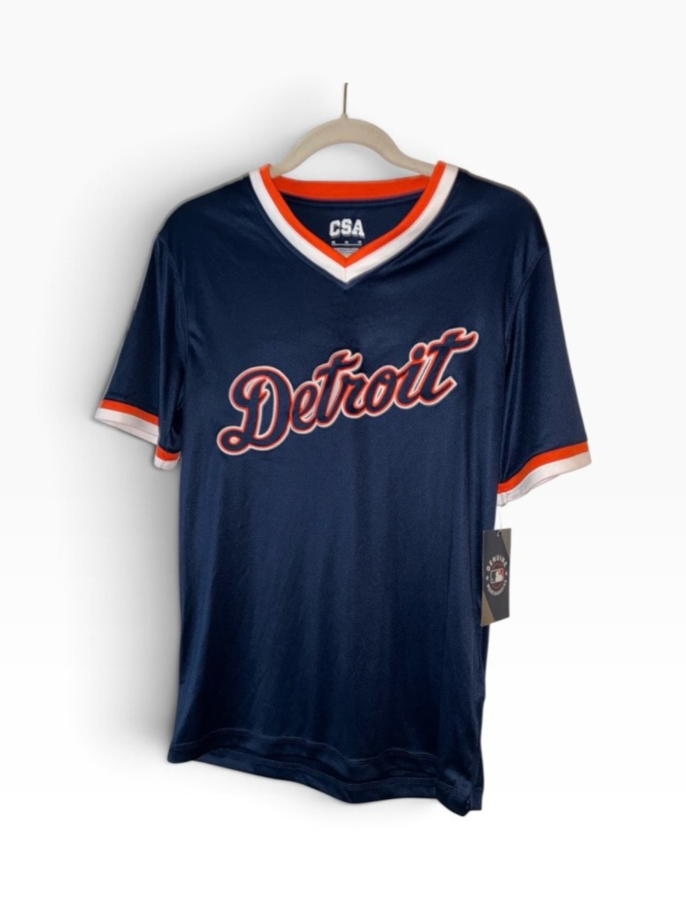 Detroit Tigers V-neck official shirt by CSA 
Sz M